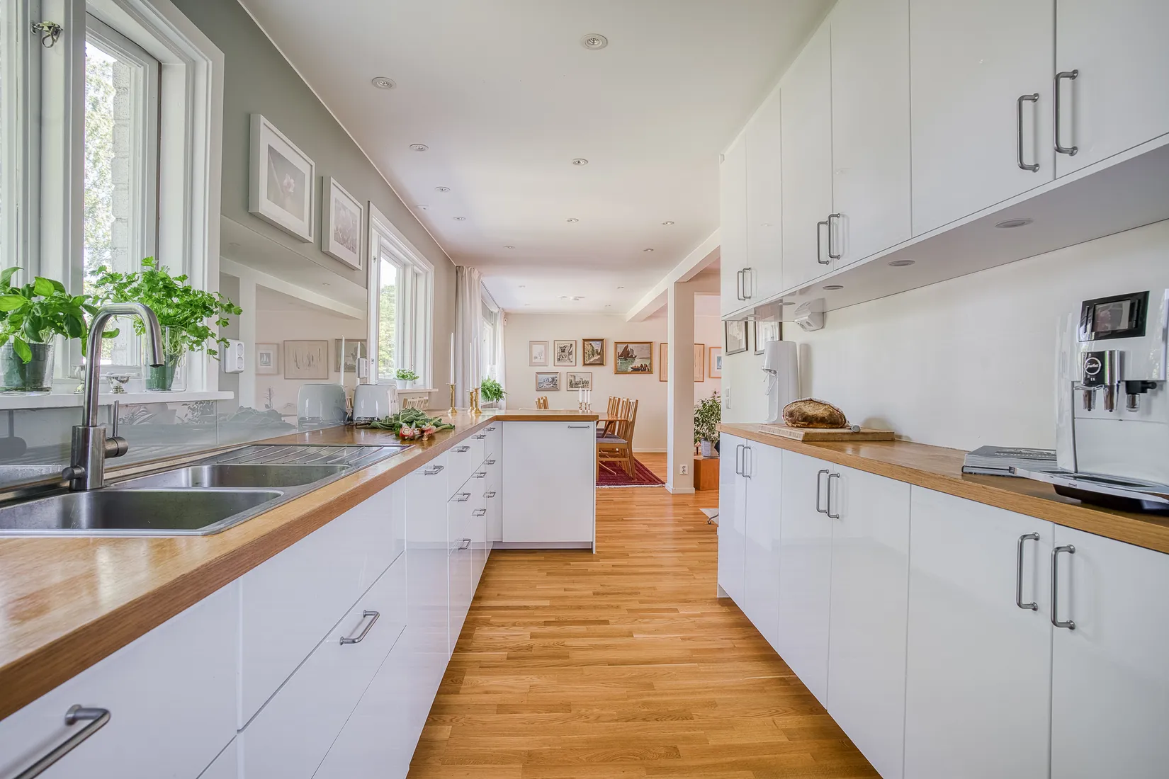 Villa, Radhus, Riddarvägen 3, Österskär, Österåker