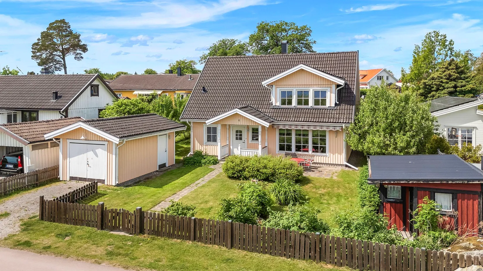 Villa, Östra Sjöstigen 4, Enhagen, Västerås