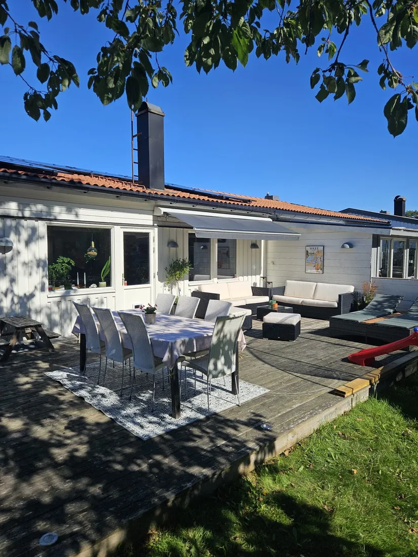 Radhus, Skotsteksgatan 14, Strömstad