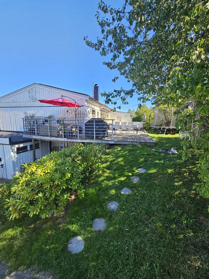 Radhus, Skotsteksgatan 14, Strömstad