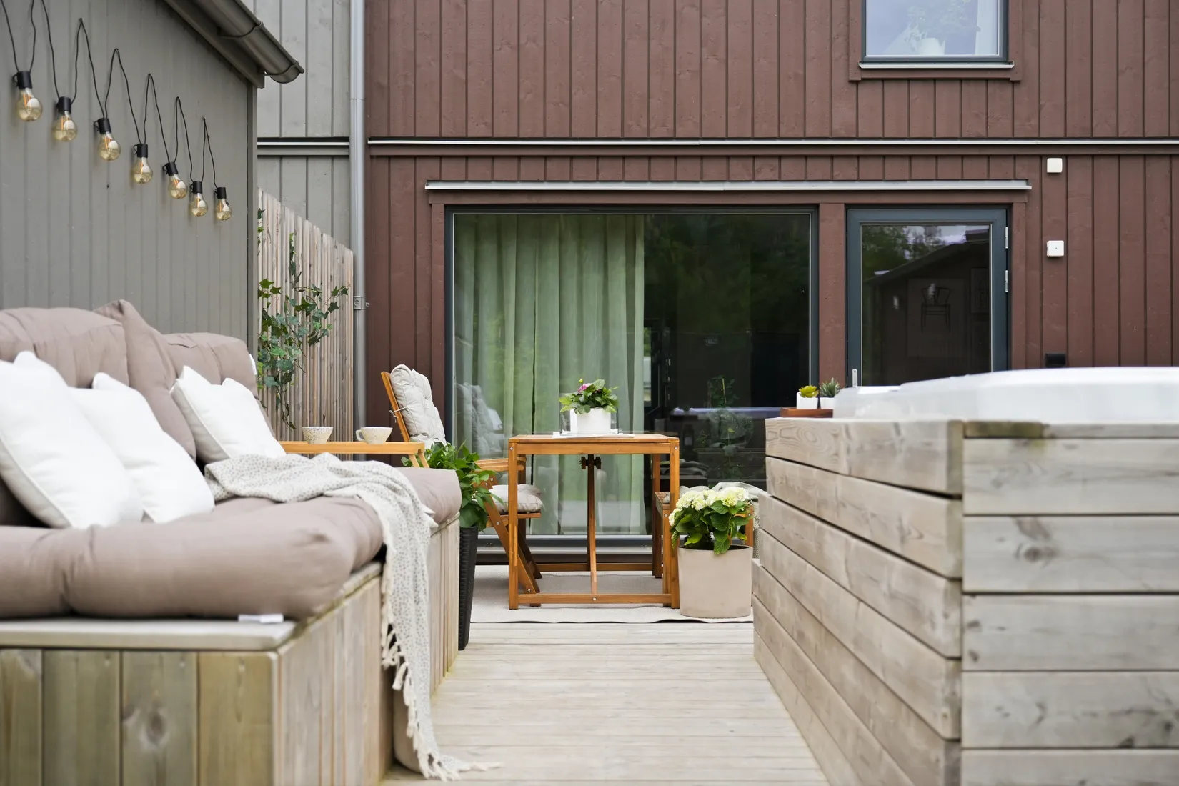Bostadsrätt, Radhus, Vitmossvägen 266, Lindbacken, Uppsala