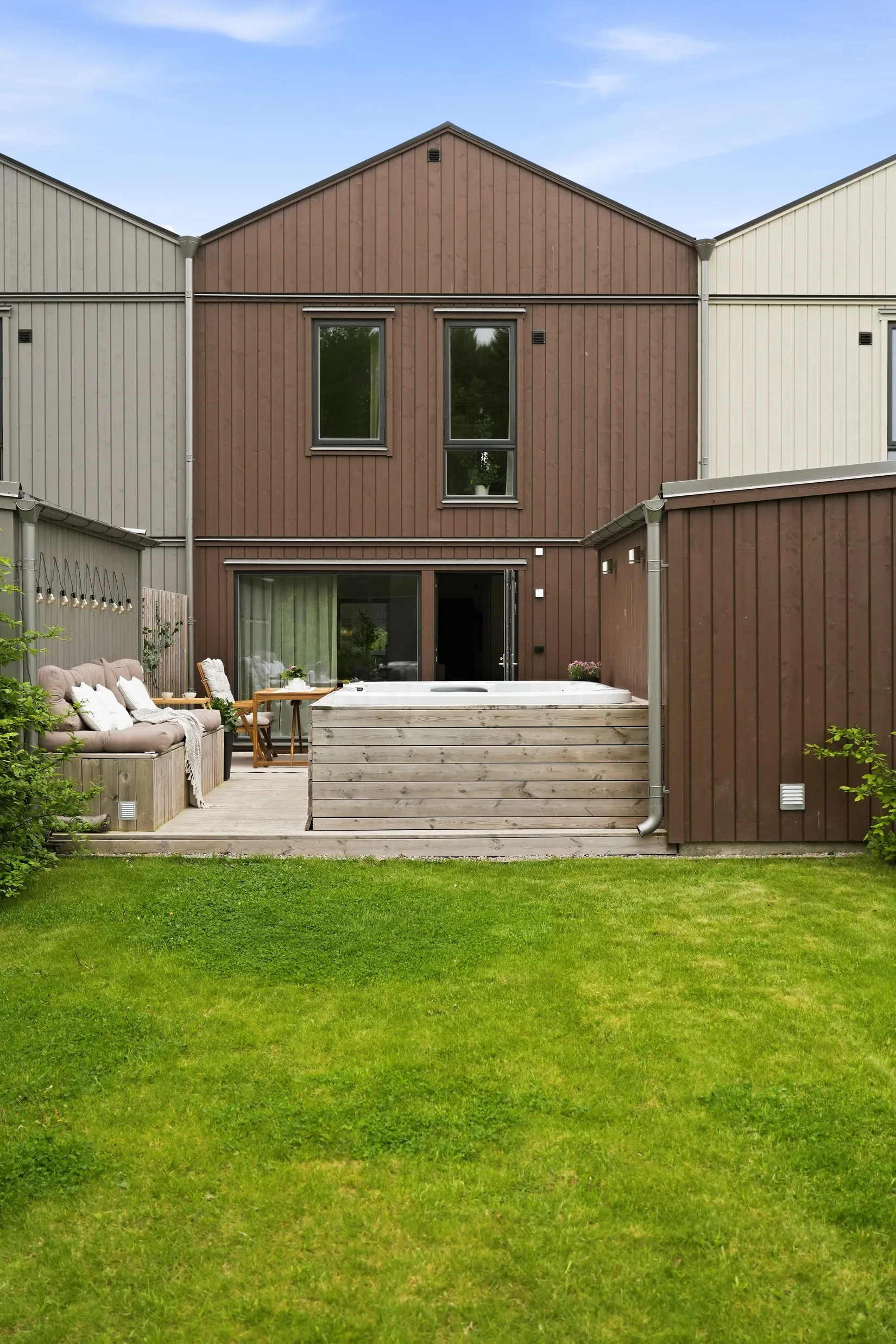Bostadsrätt, Radhus, Vitmossvägen 266, Lindbacken, Uppsala