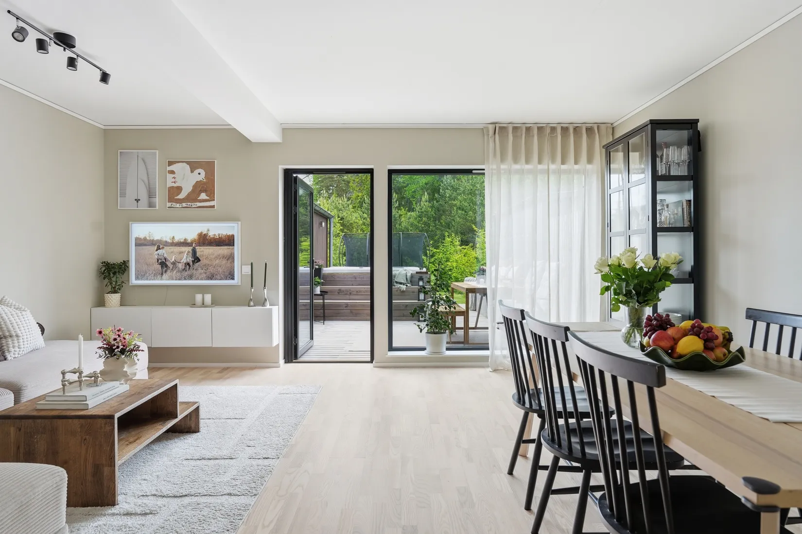 Bostadsrätt, Radhus, Vitmossvägen 266, Lindbacken, Uppsala