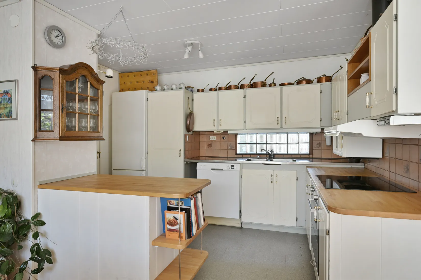 Villa, Radhus, Tennisgränd 3, Ekerö Hummelvreten, Ekerö
