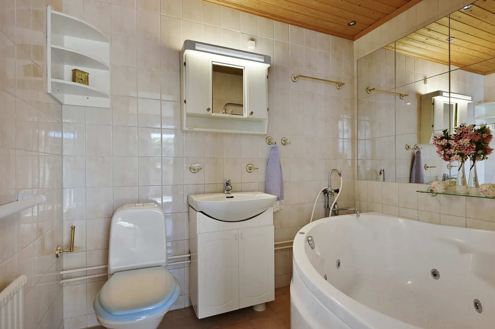Villa, Radhus, Tennisgränd 3, Ekerö Hummelvreten, Ekerö