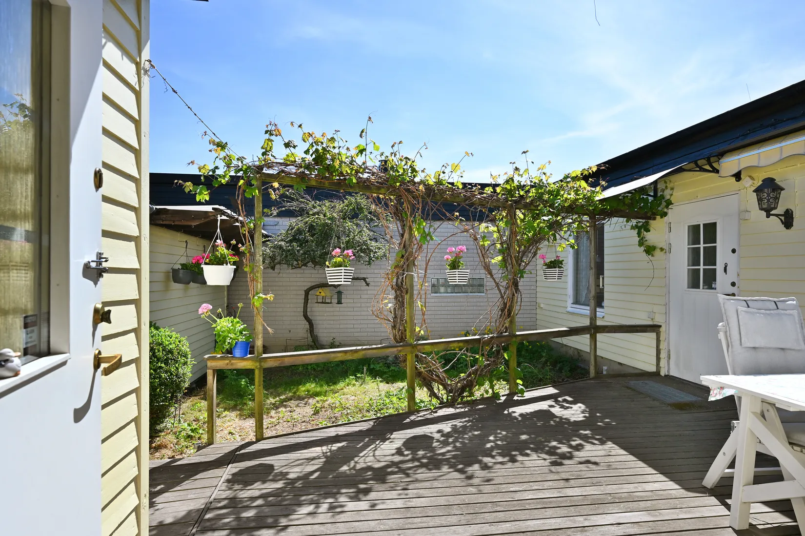 Villa, Radhus, Tennisgränd 3, Ekerö Hummelvreten, Ekerö