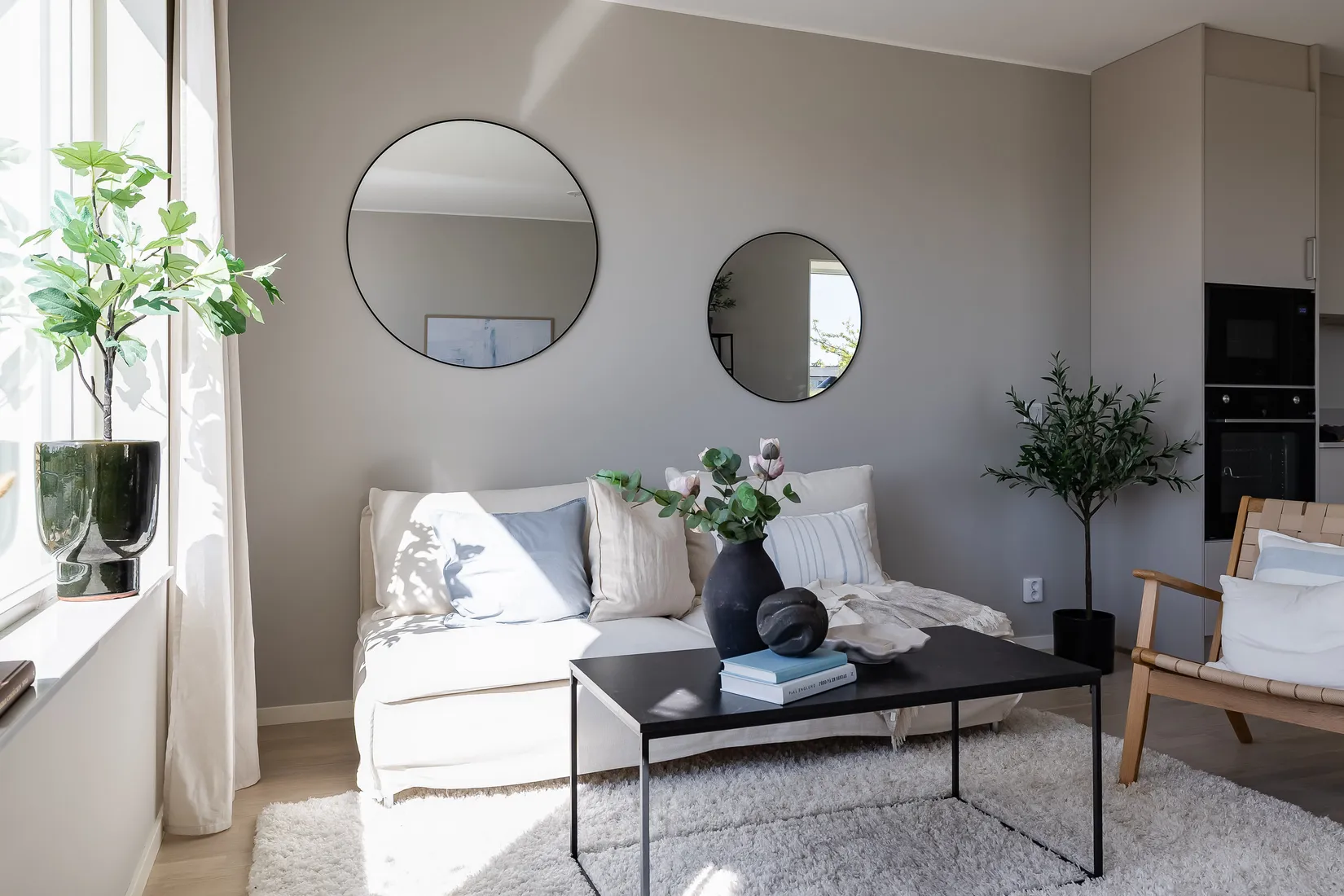 Radhus, Klövergatan, Gröna Sörby, Kumla