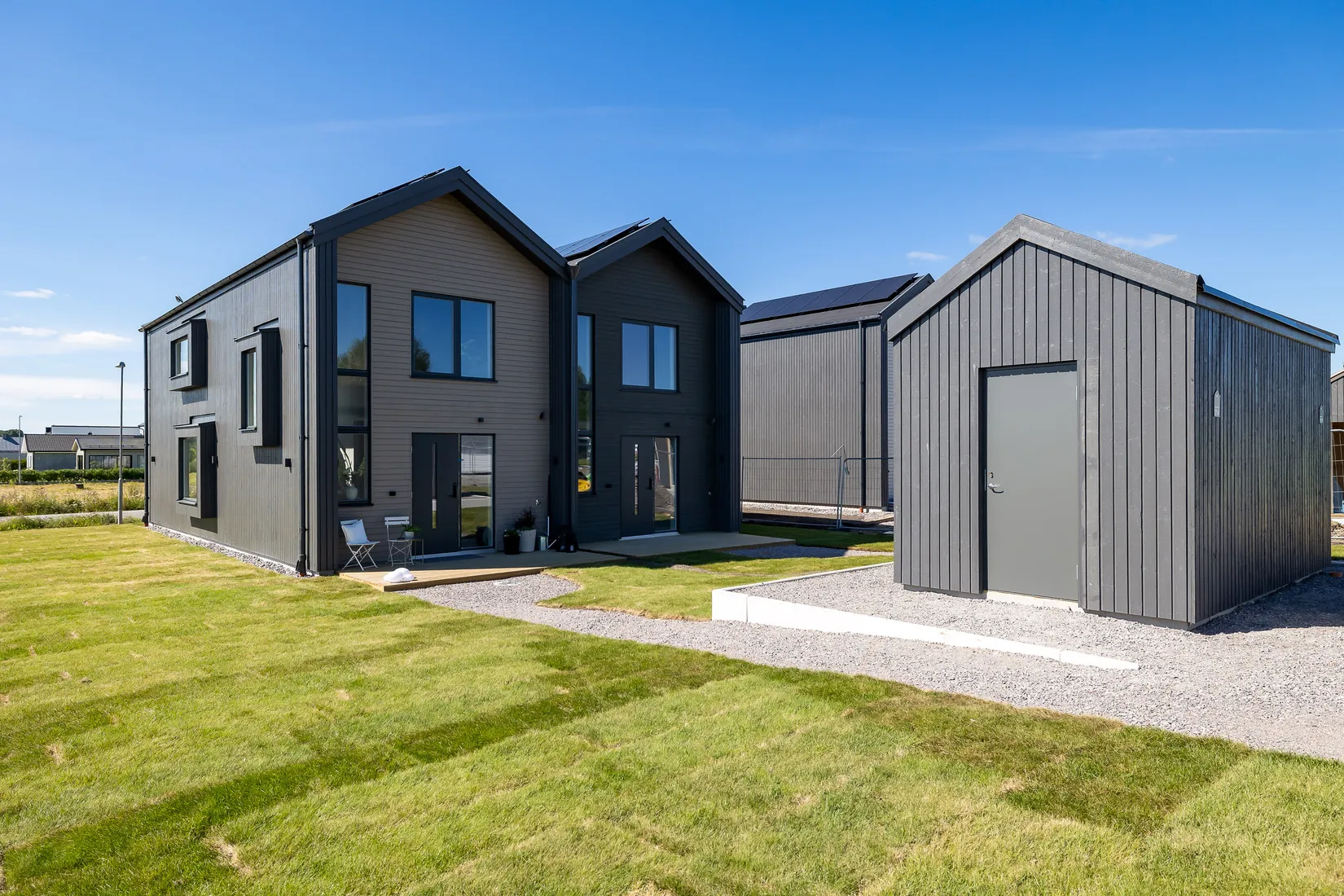 Radhus, Klövergatan, Gröna Sörby, Kumla