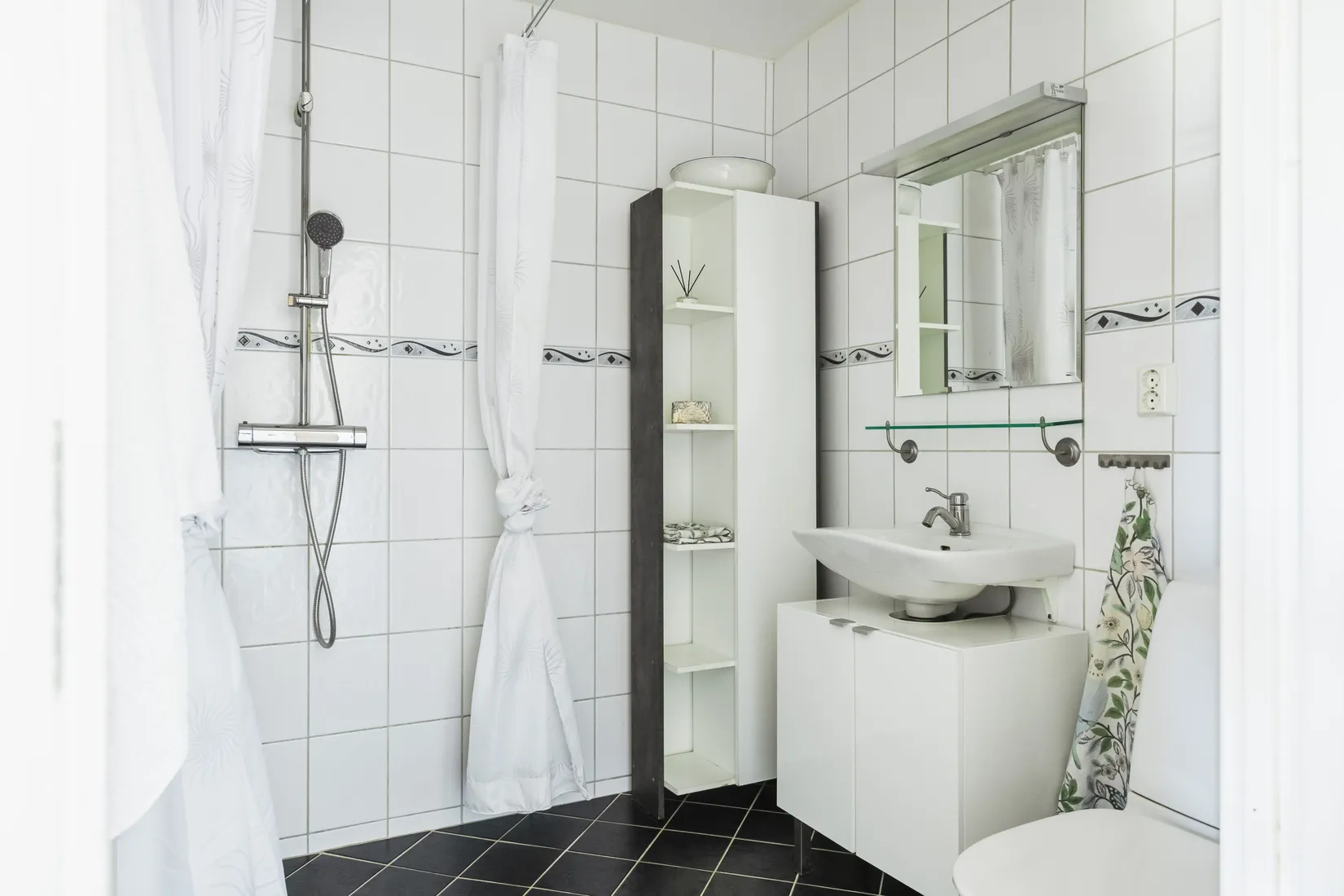 Bostadsrätt, Radhus, Falkgatan 13B, Simrishamn
