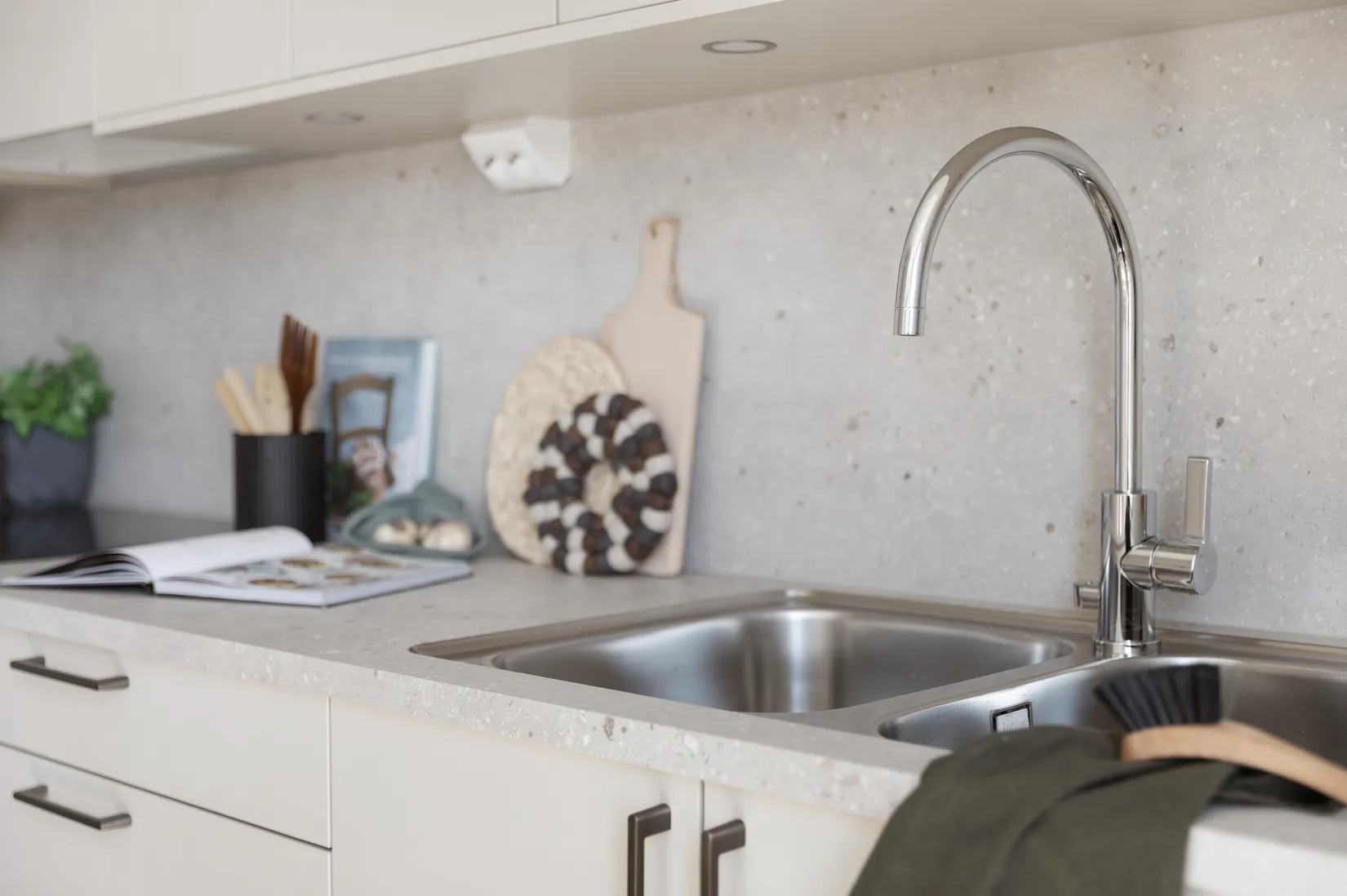 Bostadsrätt, Perstorpsvägen 205, 5tr, Klockelund, Stockholm