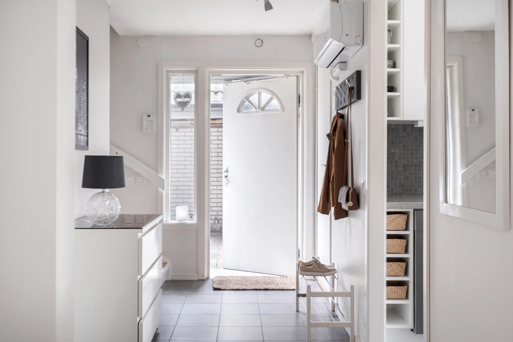 Radhus, Ringdansvägen 28, Polonäsbyn, Staffanstorp