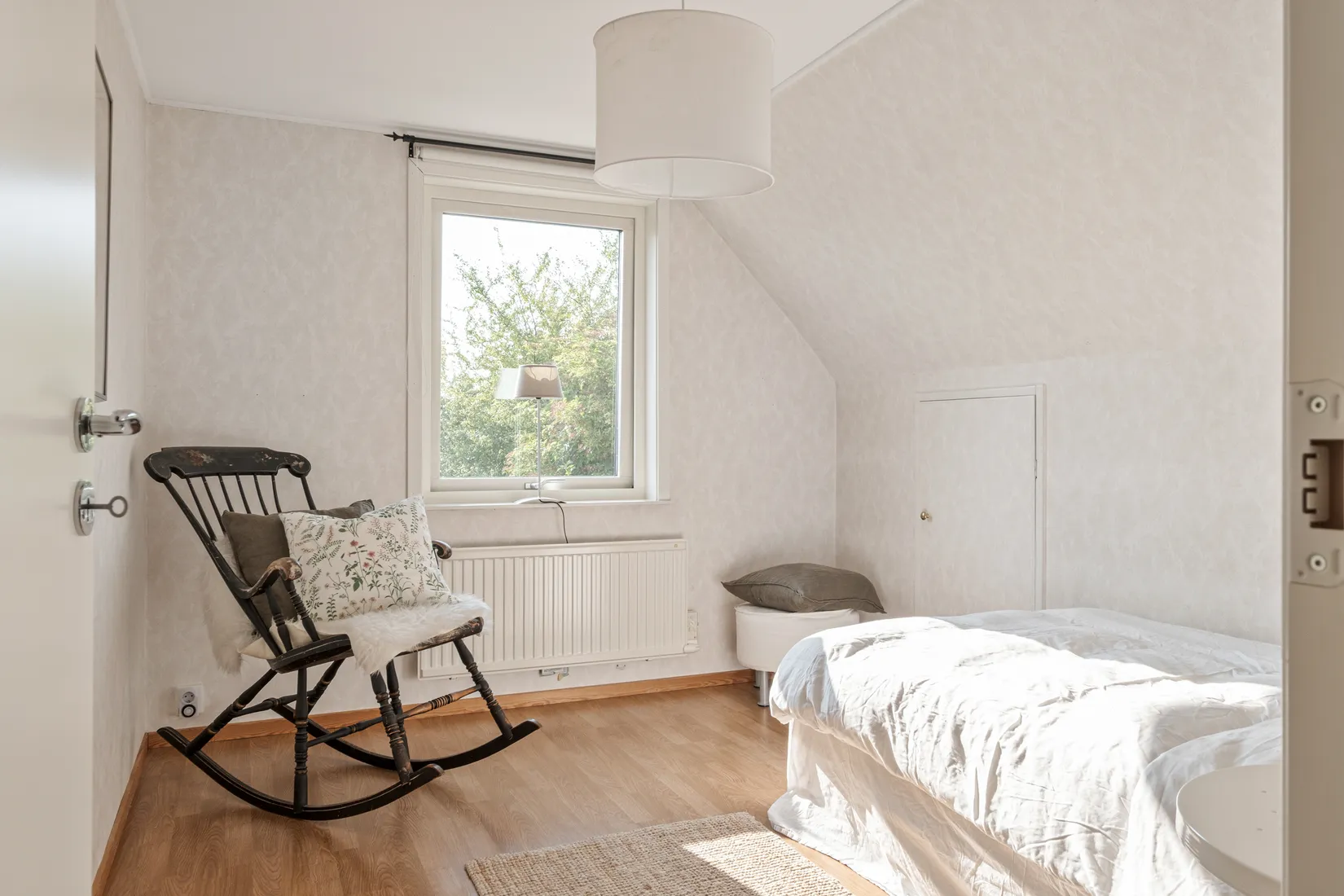 Radhus, Ringdansvägen 28, Polonäsbyn, Staffanstorp