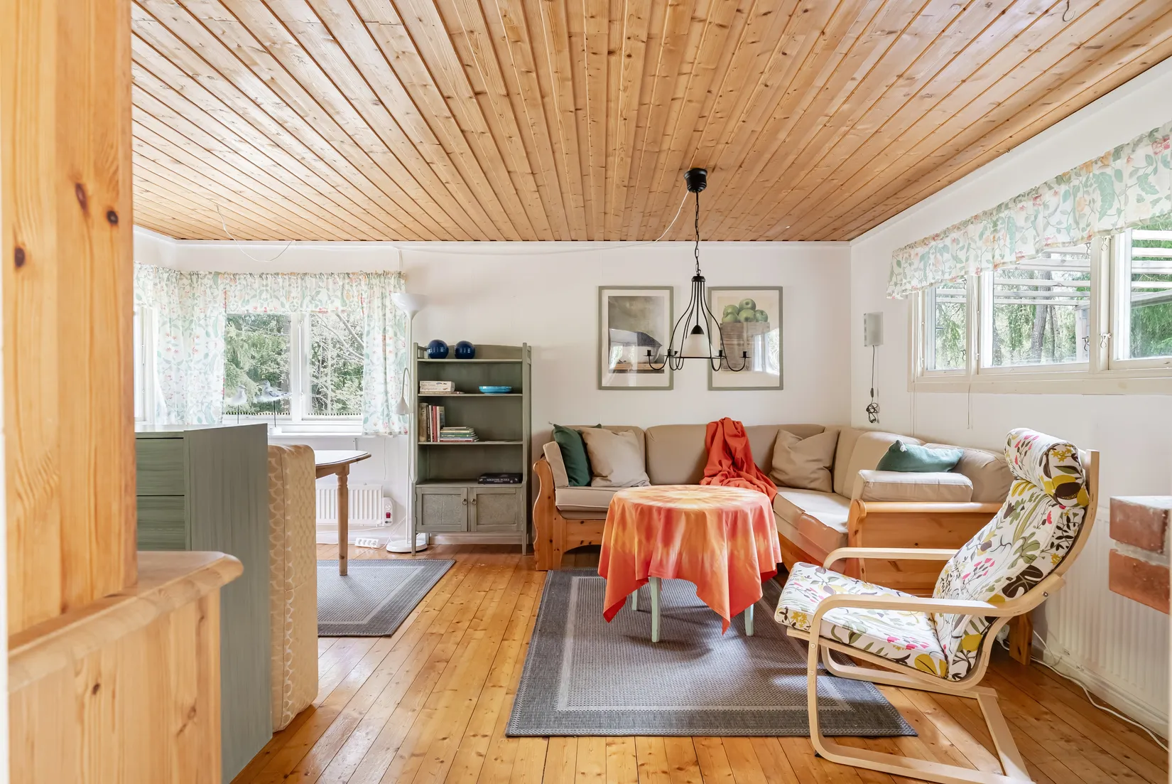 Fritidshus, LÅNGSJÖVÄGEN 21, Garns-Ekskogen, Vallentuna
