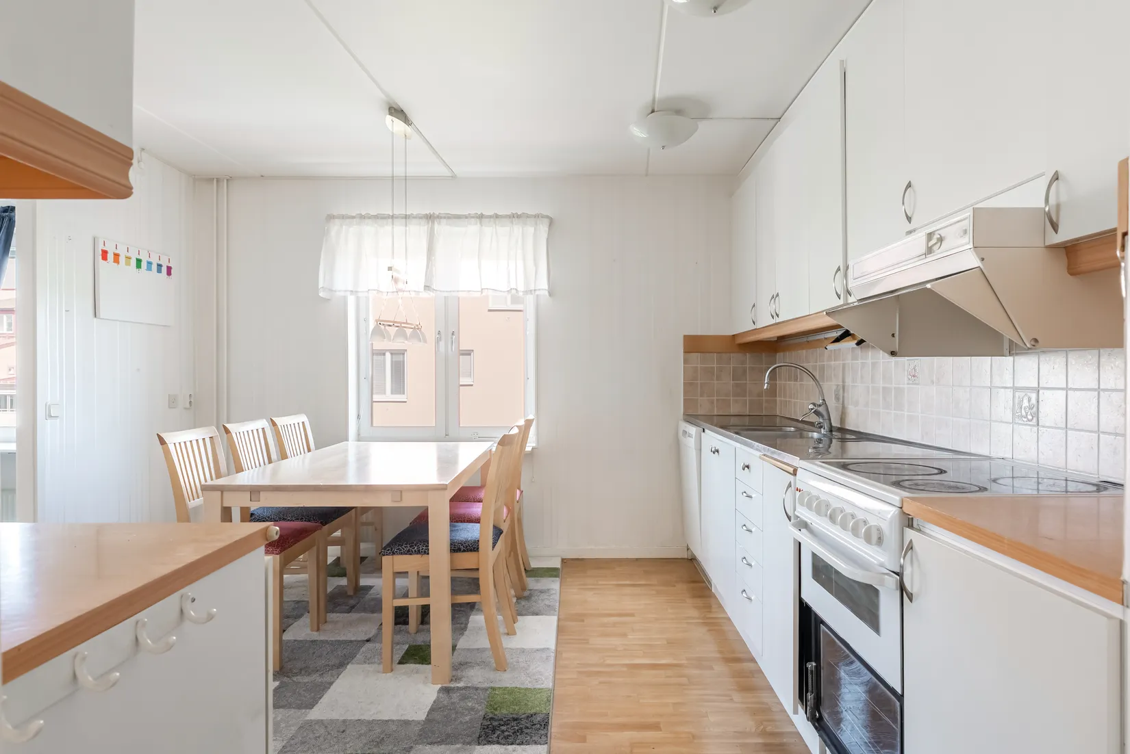 Bostadsrätt, Björkvallavägen 2A, Centralt Väsby, Upplands Väsby