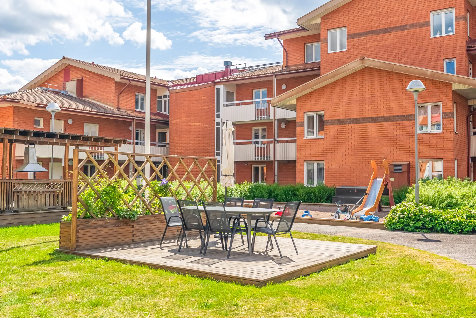Bostadsrätt, Björkvallavägen 2A, Centralt Väsby, Upplands Väsby