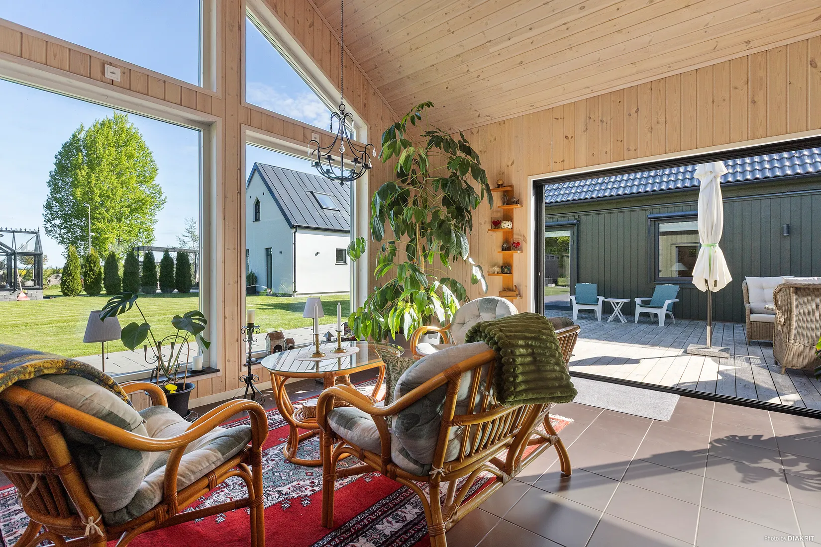 Villa, Knekt Eklöfs gata 4, Ryttartorpet, Kumla