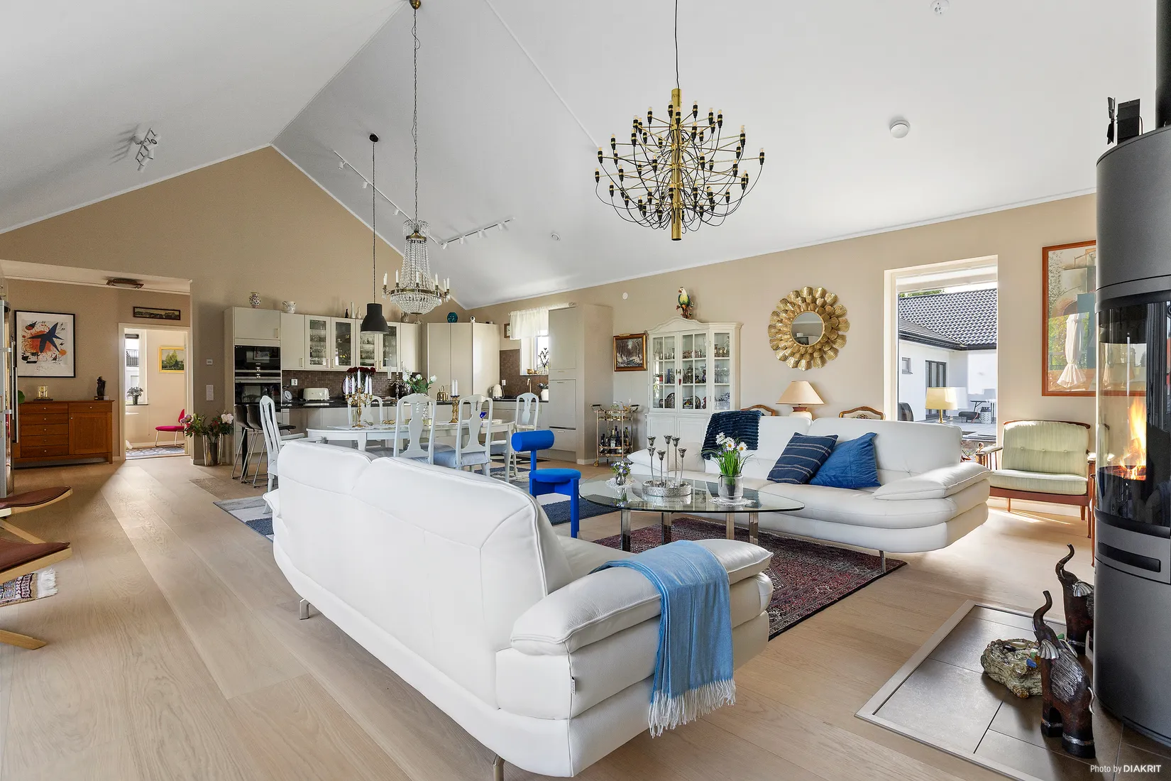 Villa, Knekt Eklöfs gata 4, Ryttartorpet, Kumla