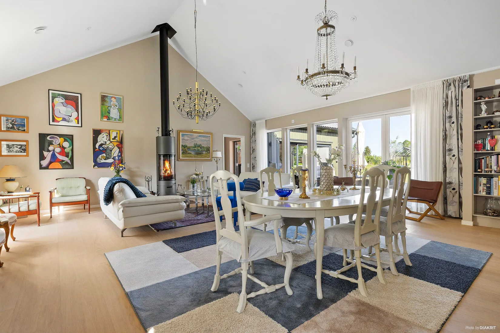Villa, Knekt Eklöfs gata 4, Ryttartorpet, Kumla