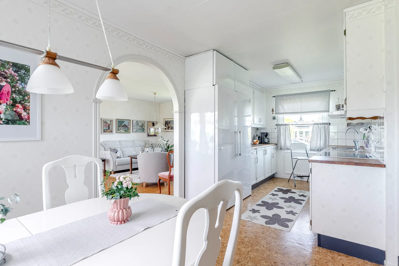 Villa, Radhus, Hallonstigen 21, Aneby