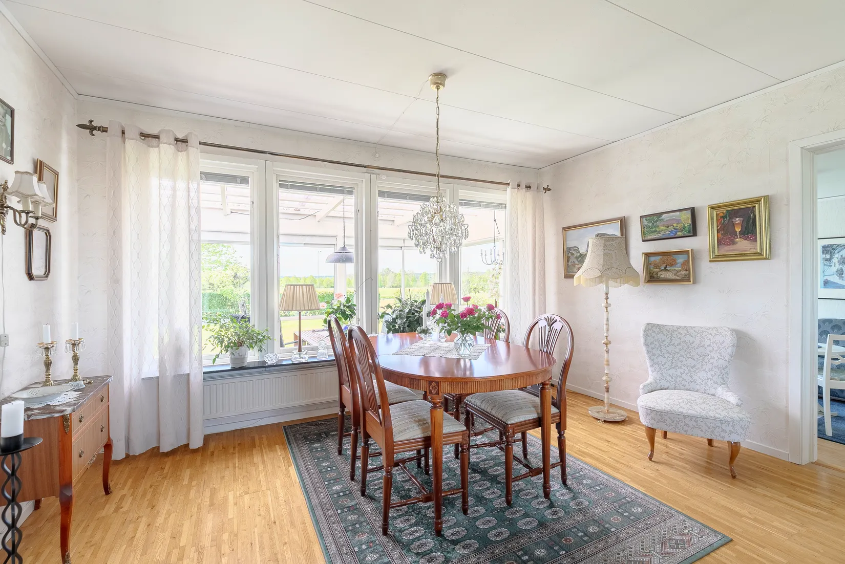 Villa, Radhus, Hallonstigen 21, Aneby