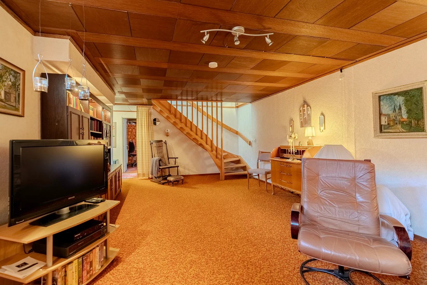 Villa, Radhus, Hallonstigen 21, Aneby