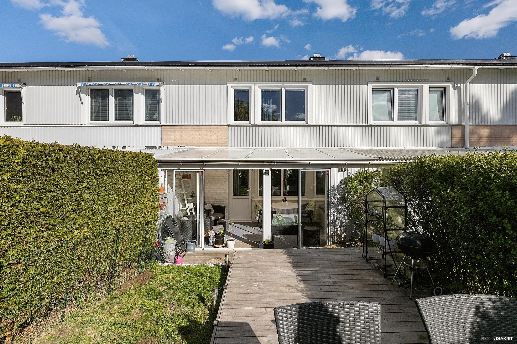 Radhus, Byalagsgatan 4f, Nya Hjärsta, Örebro