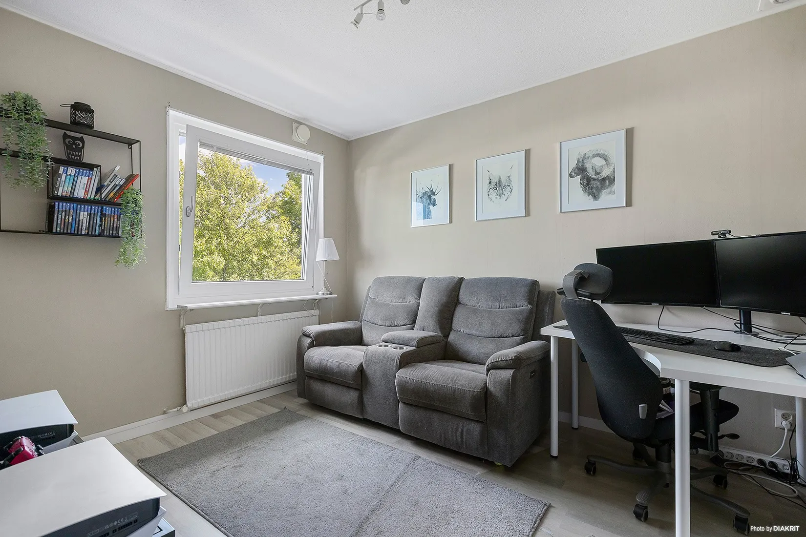 Radhus, Byalagsgatan 4f, Nya Hjärsta, Örebro