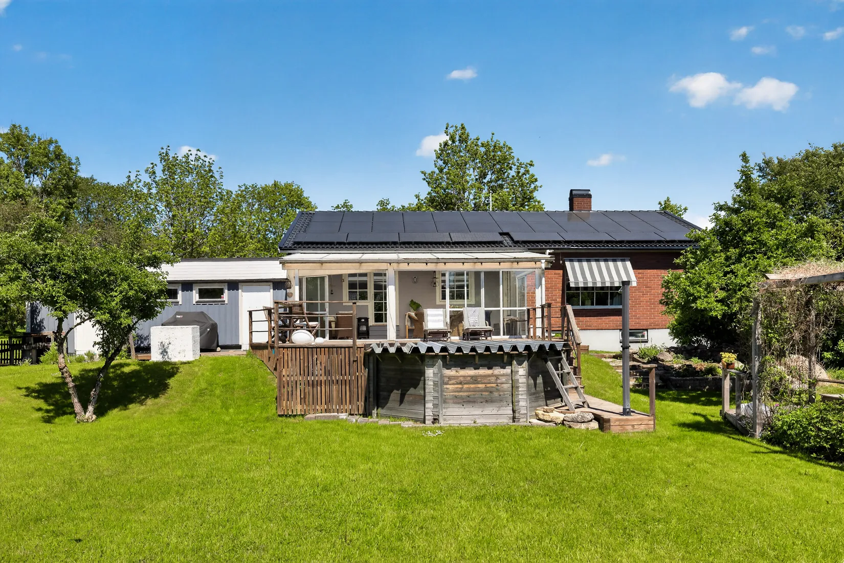 Villa, Trädgårdsvägen 10, Latorp, Örebro