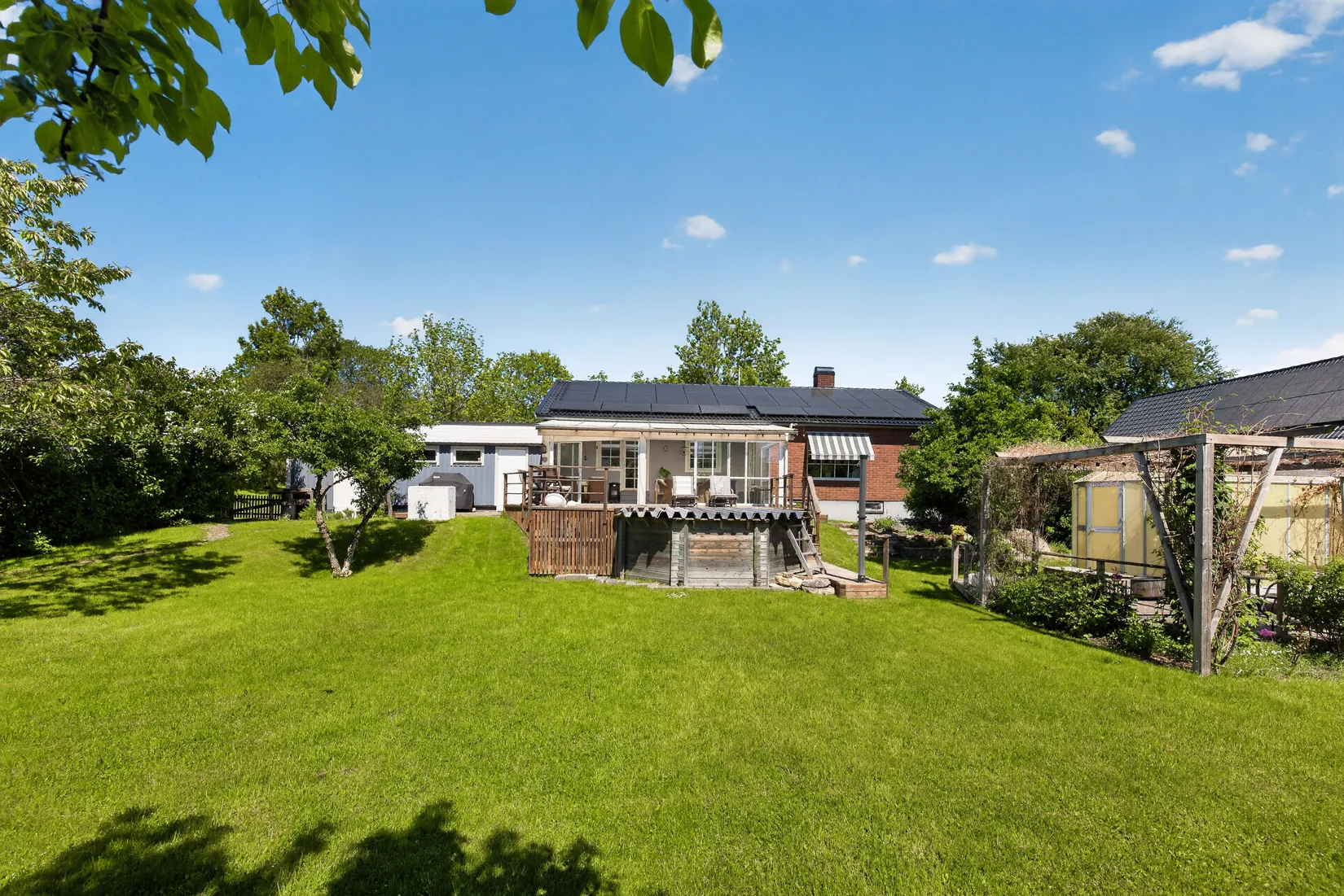 Villa, Trädgårdsvägen 10, Latorp, Örebro