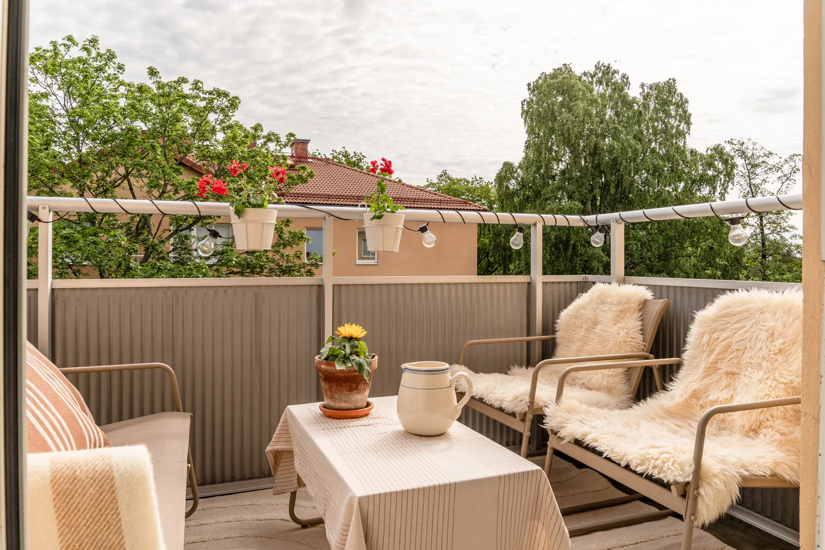 Bostadsrätt, Midsommarvägen 31, högst upp, Midsommarkransen, Stockholm