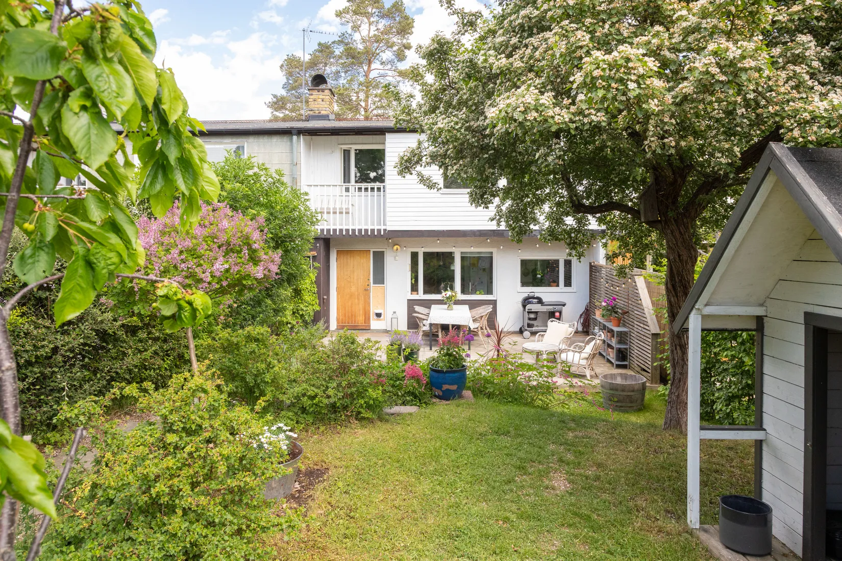 Villa, Radhus, Kurirgatan 9, Hässelby Gård, Stockholm