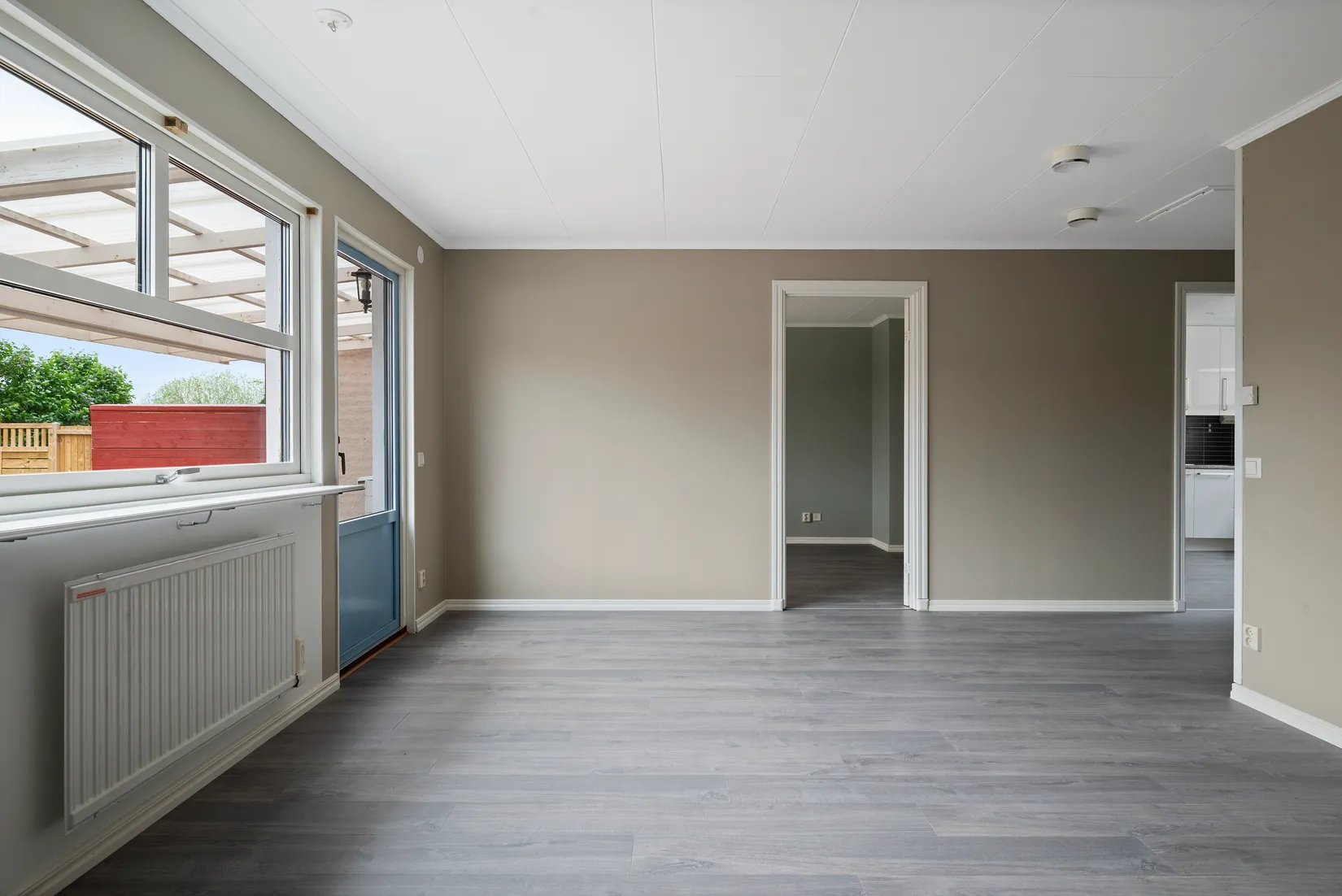 Radhus, Västergården 163, Västergården, Vallentuna