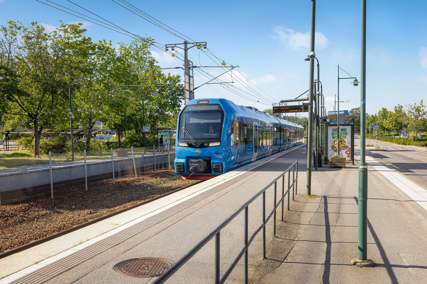 Radhus, Västergården 163, Västergården, Vallentuna