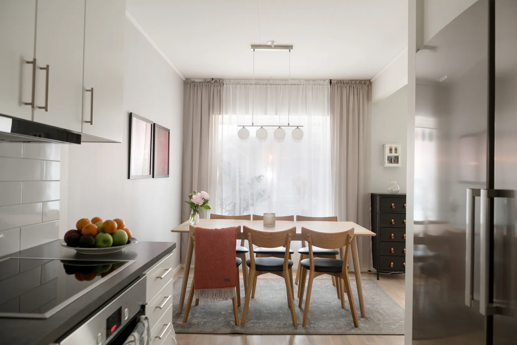 Bostadsrätt, Radhus, Klockarebovägen 42, Bålsta Frösundavik, Håbo