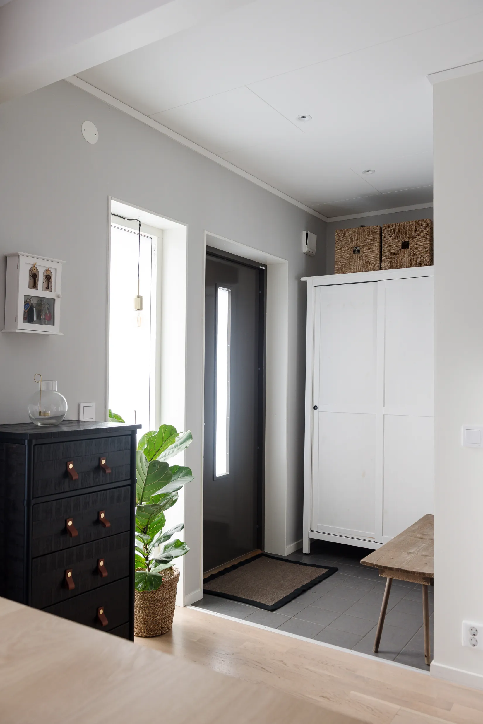 Bostadsrätt, Radhus, Klockarebovägen 42, Bålsta Frösundavik, Håbo