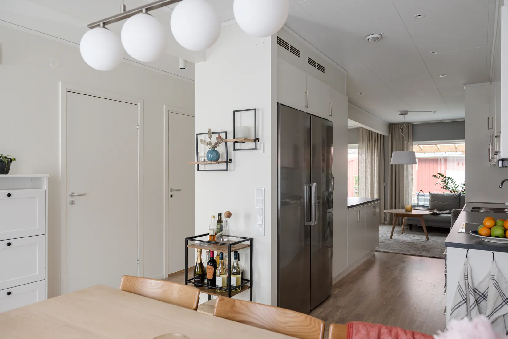 Bostadsrätt, Radhus, Klockarebovägen 42, Bålsta Frösundavik, Håbo