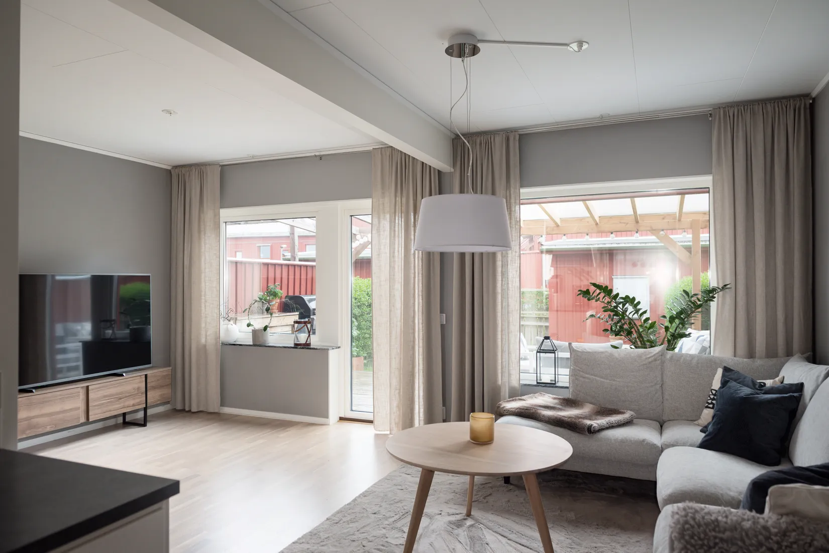 Bostadsrätt, Radhus, Klockarebovägen 42, Bålsta Frösundavik, Håbo
