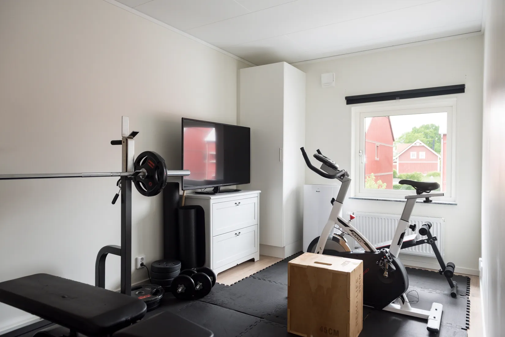 Bostadsrätt, Radhus, Klockarebovägen 42, Bålsta Frösundavik, Håbo
