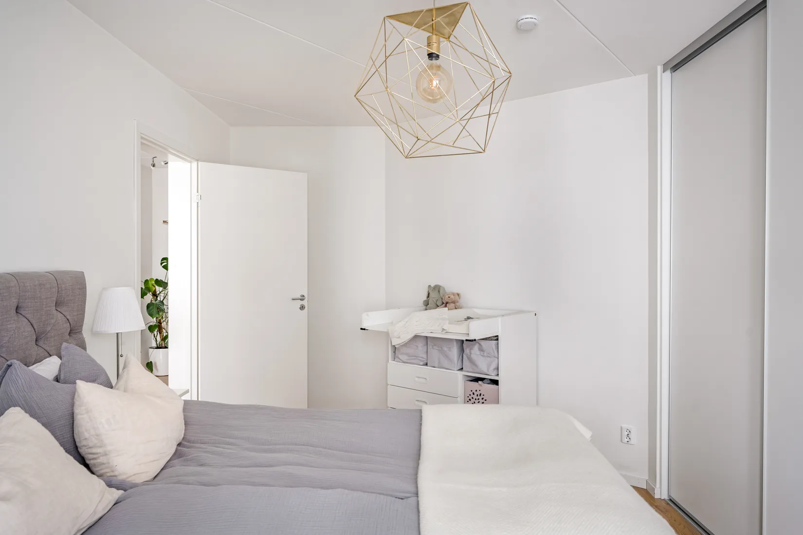 Bostadsrätt, KÄLLTORPSVÄGEN 9, Näsbypark, Täby
