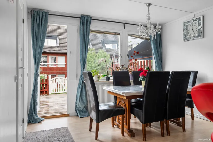 Villa, Radhus, Timotejvägen 38, Rotebro, Sollentuna
