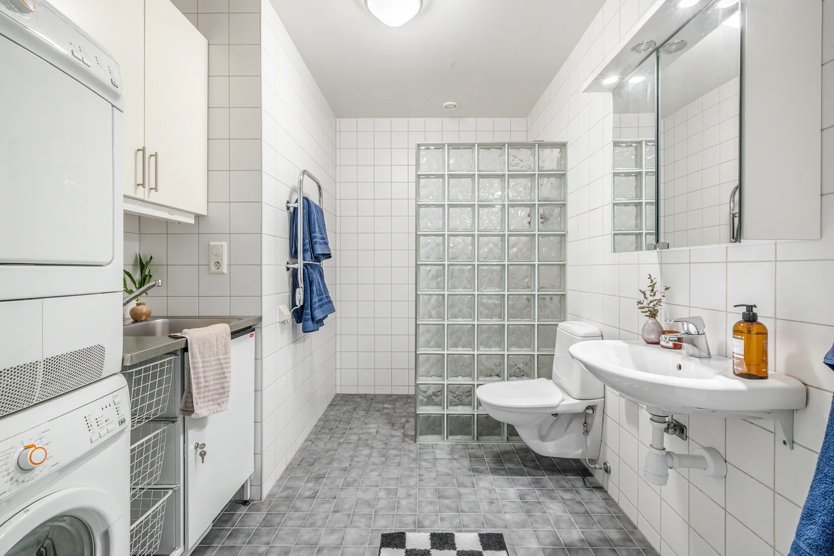 Bostadsrätt, Västra Holmgatan 24D, Kålgården, Jönköping