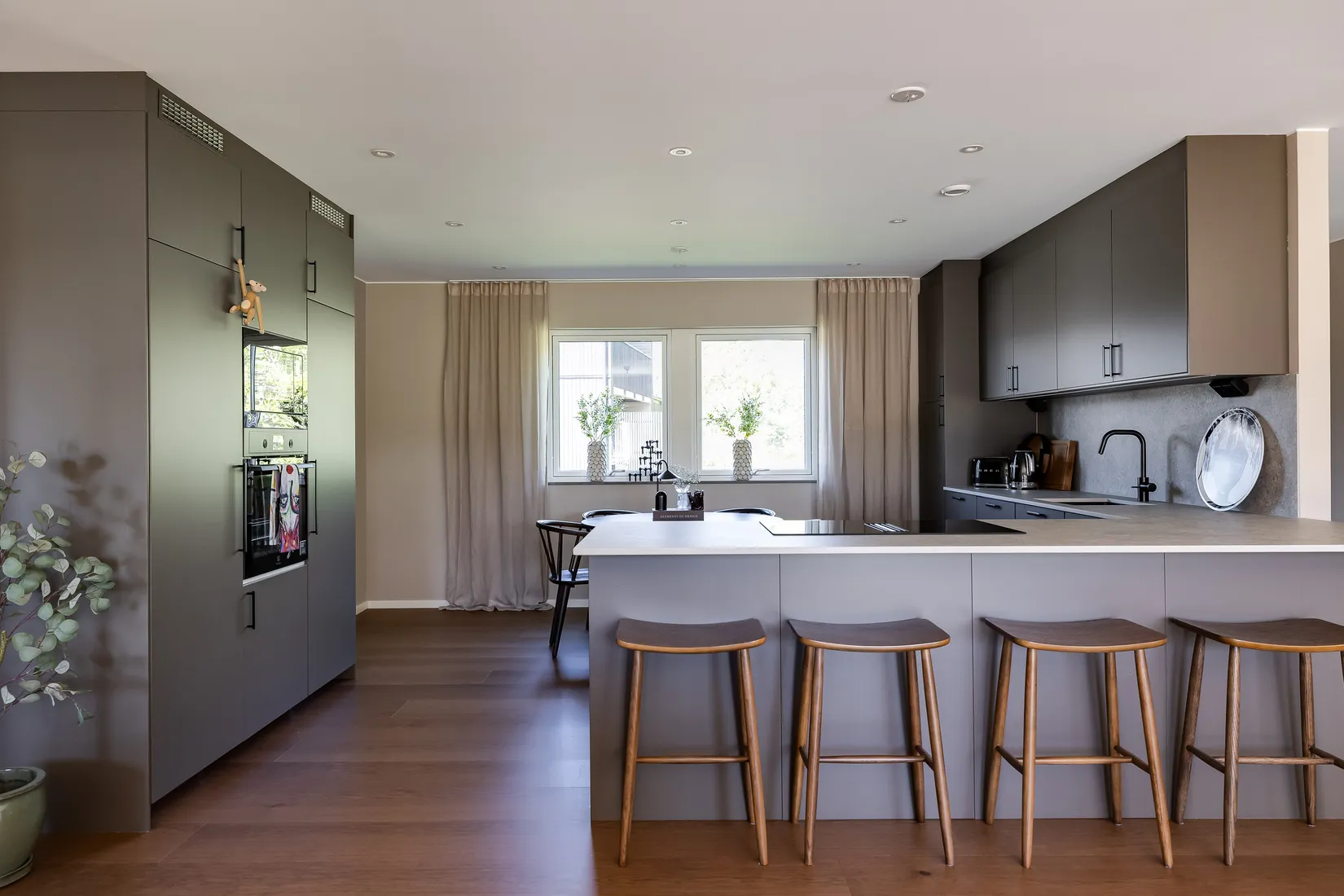 Villa, Klövergatan 9, Gröna Sörby, Kumla