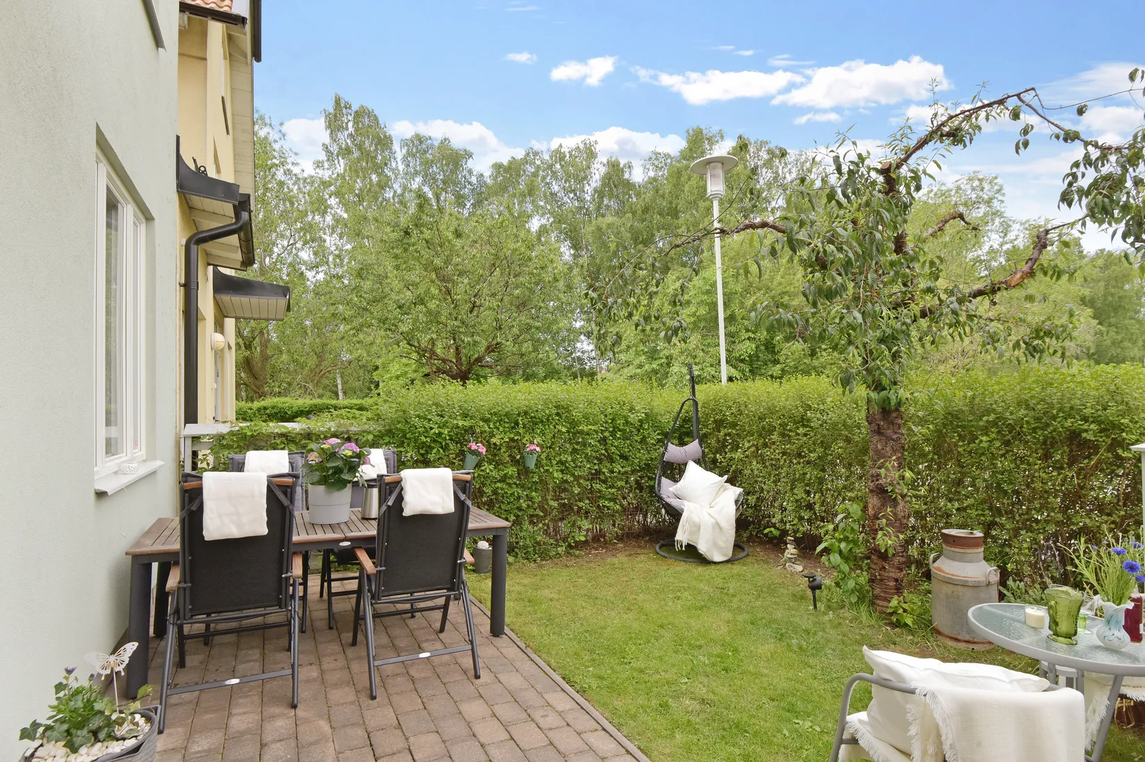 Radhus, Åkertegsgränd 12, Sundby, Stockholm