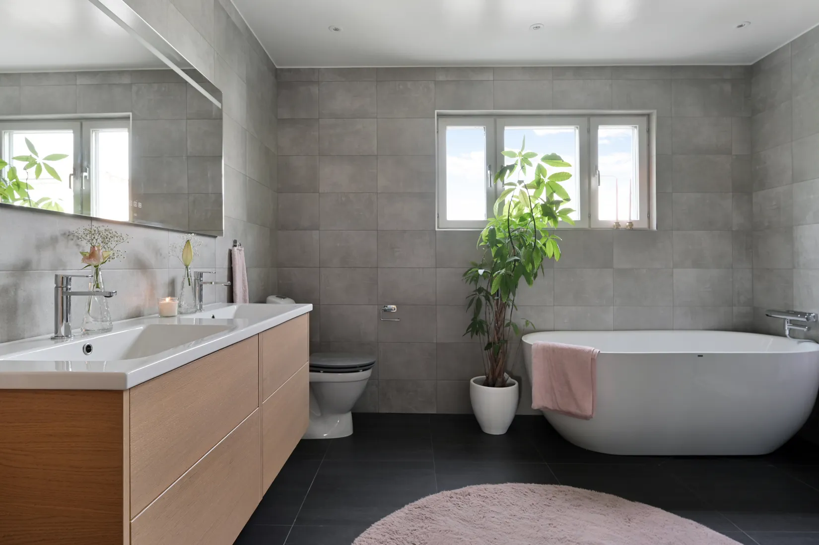 Radhus, Åkertegsgränd 12, Sundby, Stockholm