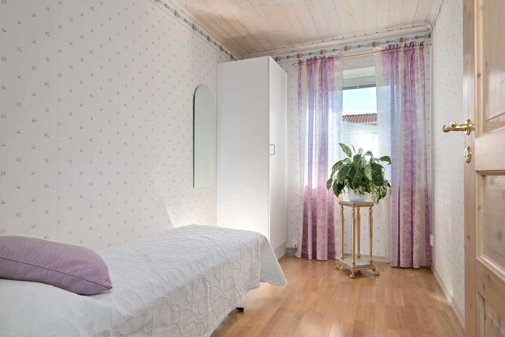 Villa, Radhus, Mastvägen 22, Täfteå, Umeå