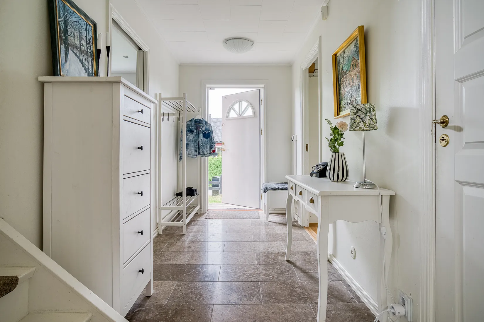 Villa, Radhus, Gullvivevägen 29, Tuna, Österåker