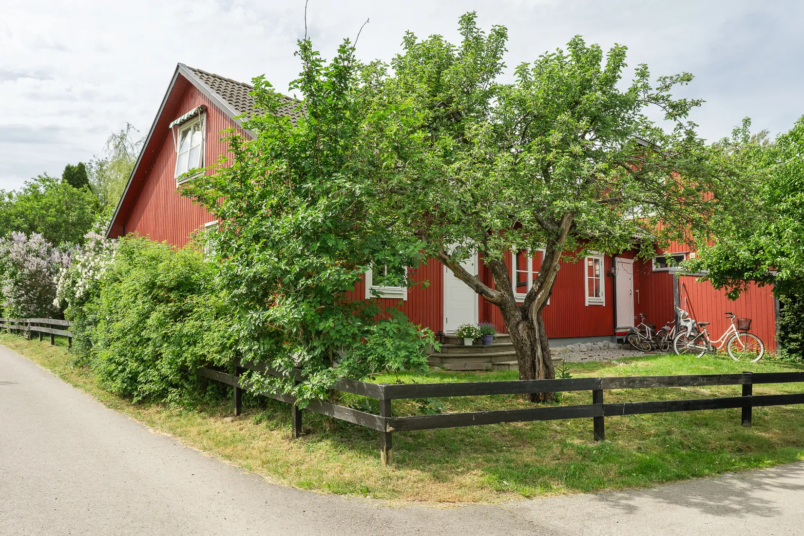 Villa, Radhus, Gullvivevägen 29, Tuna, Österåker