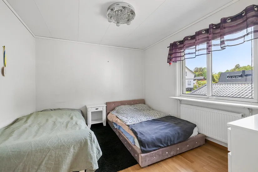 Villa, Bärnstensvägen 5, Skälby, Järfälla
