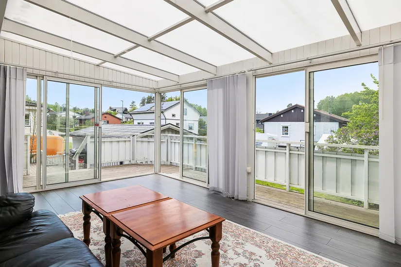 Villa, Bärnstensvägen 5, Skälby, Järfälla