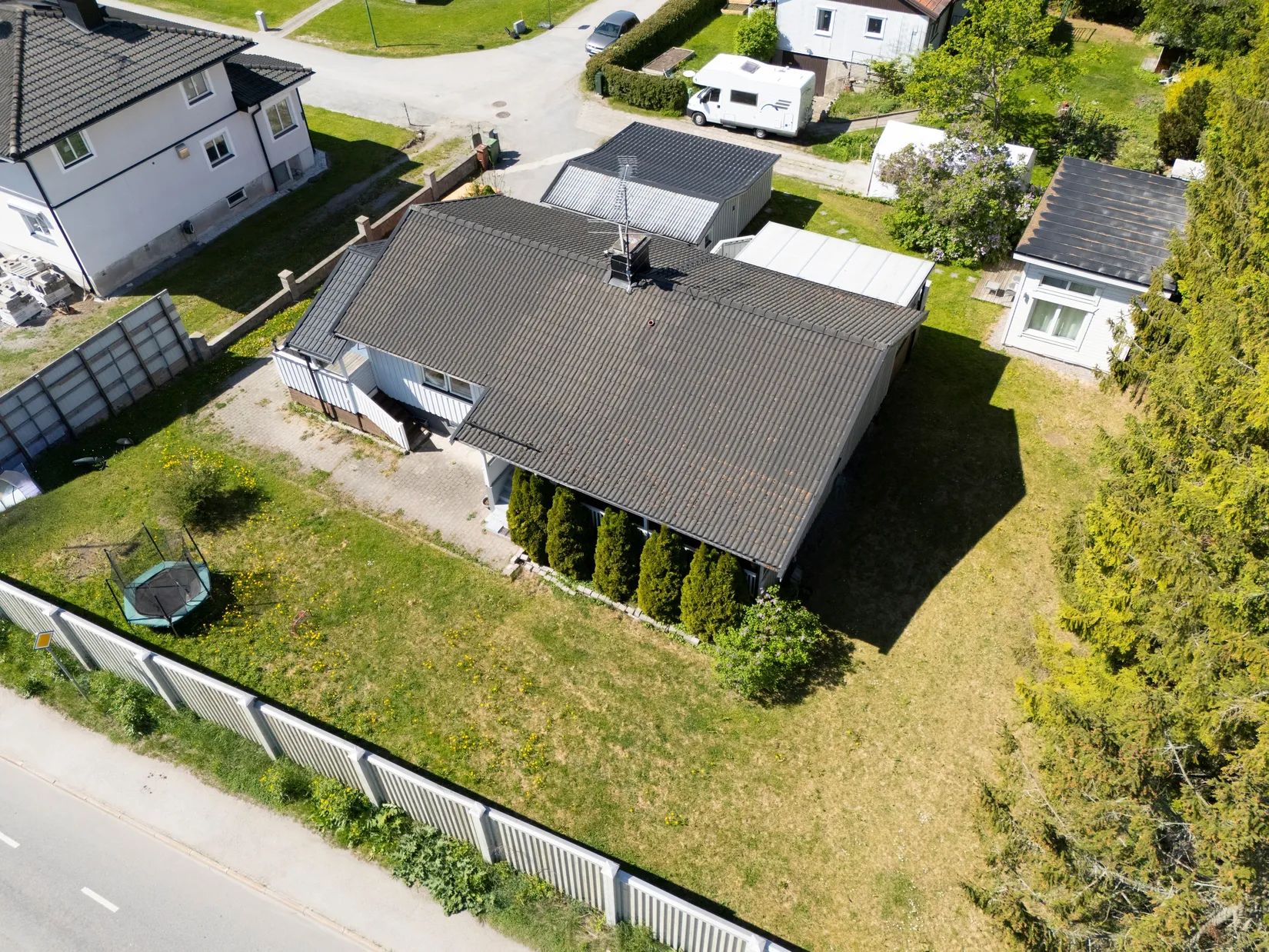 Villa, Bärnstensvägen 5, Skälby, Järfälla
